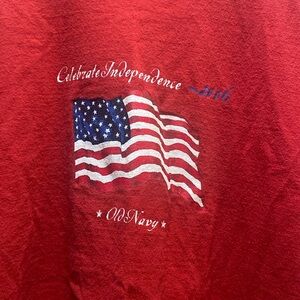 Vintage y2k 2006 USA shirt